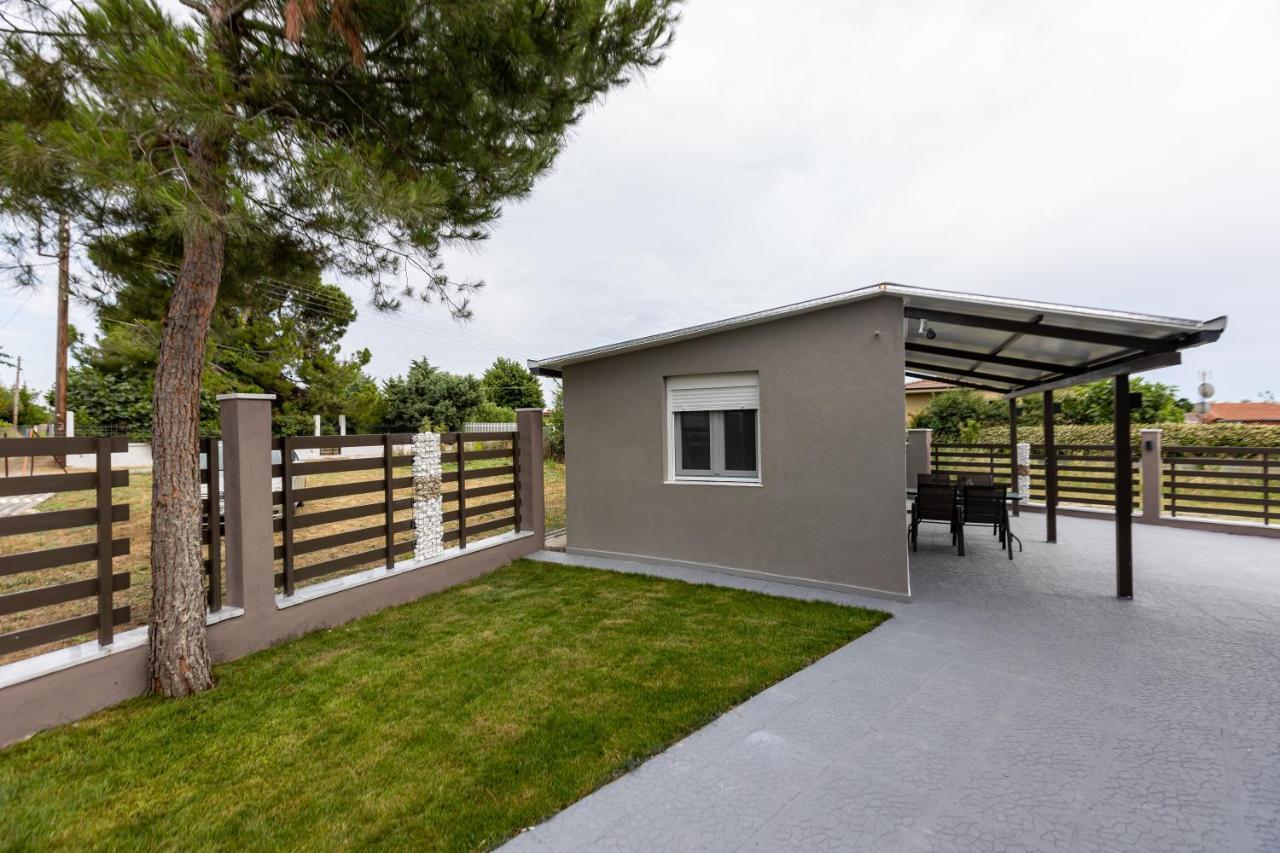 K&M Villas Nea Kallikrateia Екстериор снимка