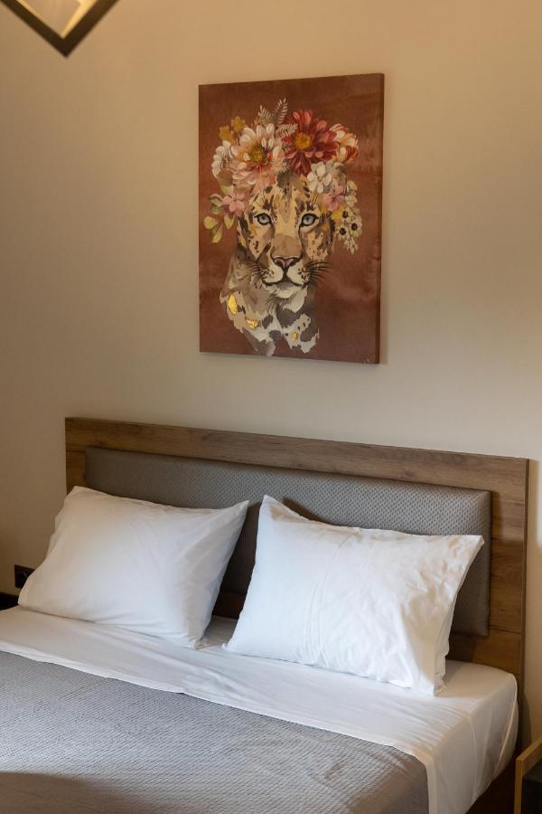 K&M Villas Nea Kallikrateia Екстериор снимка