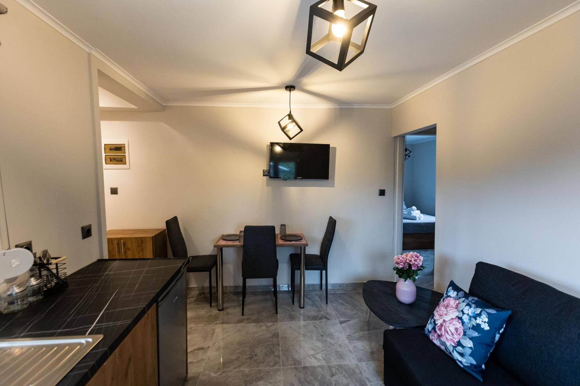 K&M Villas Nea Kallikrateia Екстериор снимка
