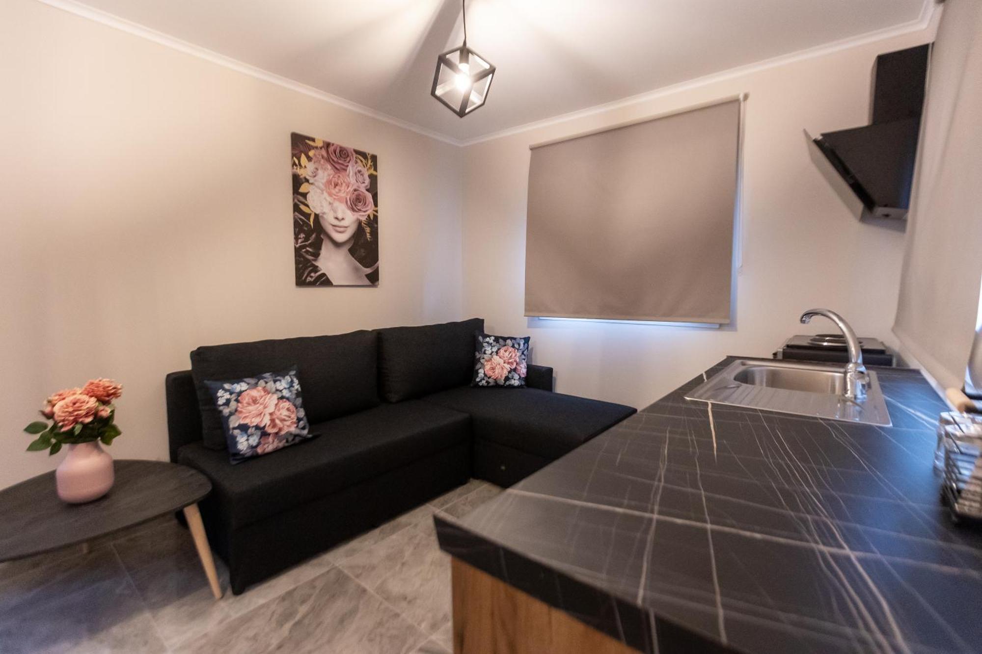 K&M Villas Nea Kallikrateia Екстериор снимка